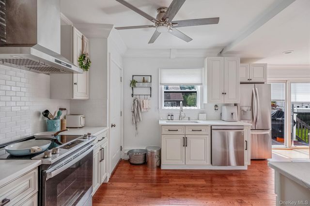 127 Clinton Avenue, East Patchogue, NY 11772