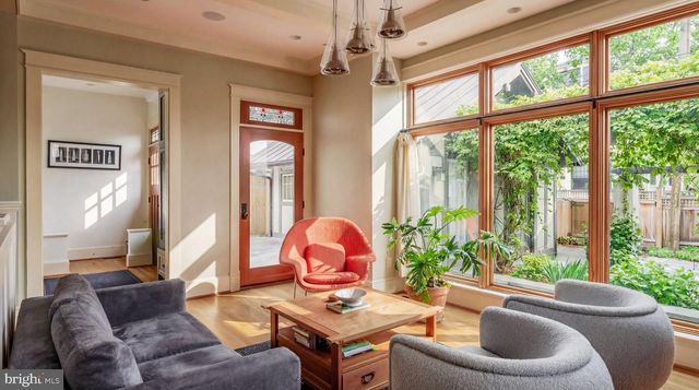5521 POTOMAC AVE NW, Washington, DC 20016