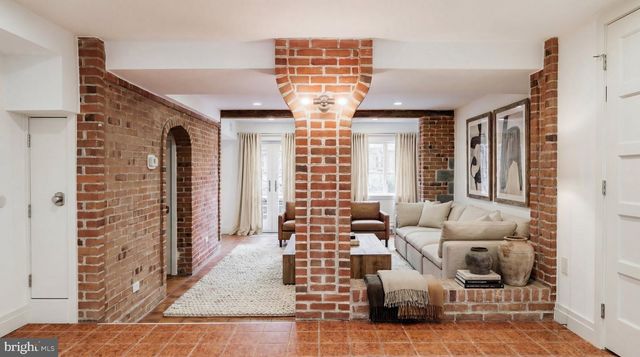 5521 POTOMAC AVE NW, Washington, DC 20016