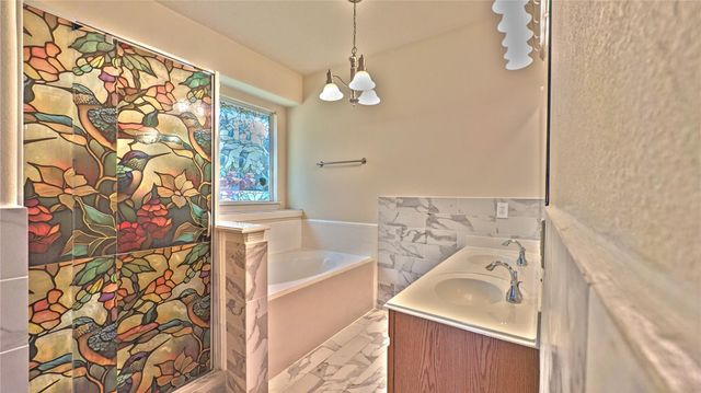 9502 Curry Landing Drive, Houston, TX 77095