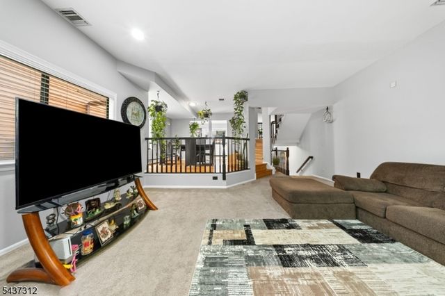 7 Flintlock Ter, Rockaway Twp., NJ 07866