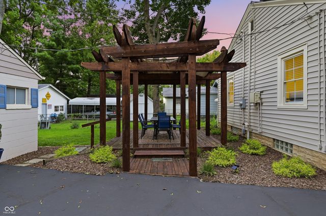 6118 Evanston Avenue, Indianapolis, IN 46220