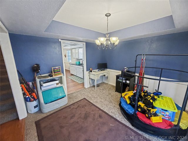 117 Oakwood Drive, Tahlequah, OK 74464