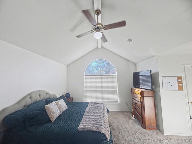 117 Oakwood Drive, Tahlequah, OK 74464