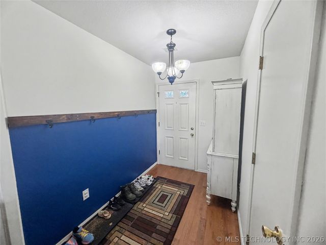 117 Oakwood Drive, Tahlequah, OK 74464