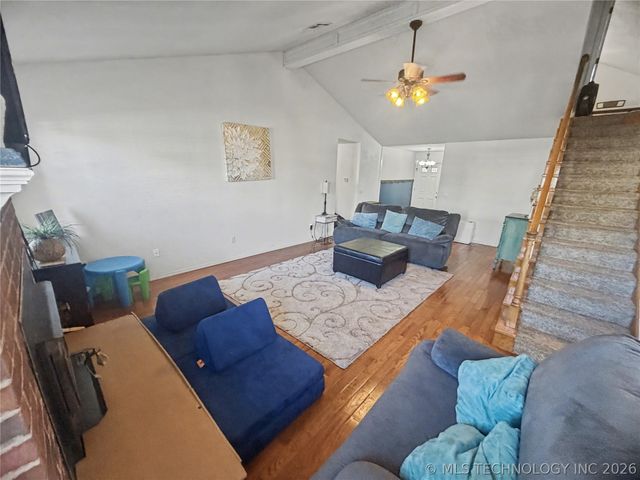 117 Oakwood Drive, Tahlequah, OK 74464