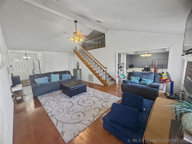 117 Oakwood Drive, Tahlequah, OK 74464