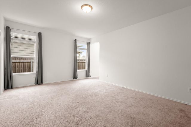 7404 Lowery XING, Austin, TX 78744