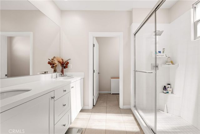 134 Canvas, Irvine, CA 92620