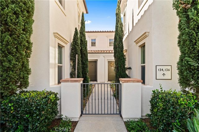 134 Canvas, Irvine, CA 92620