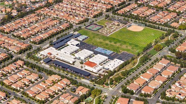 134 Canvas, Irvine, CA 92620