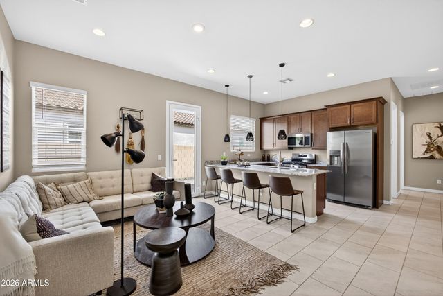 9969 S DUTCHMAN Drive, Apache Junction, AZ 85120