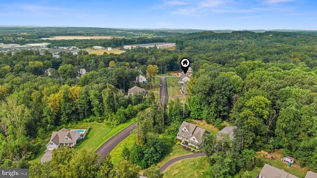 30 ACORN LN, Elizabethtown, PA 17022