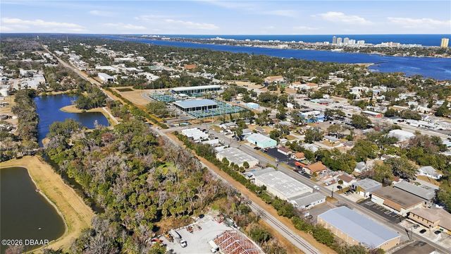 403 10th Street, Holly Hill, FL 32117