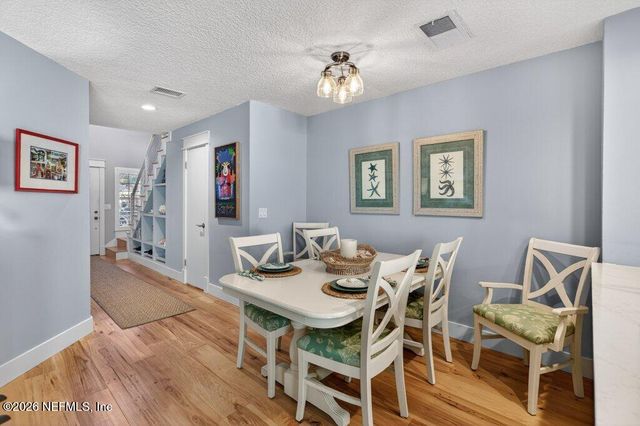 320 SUNRISE Circle, Neptune Beach, FL 32266