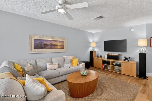 320 SUNRISE Circle, Neptune Beach, FL 32266