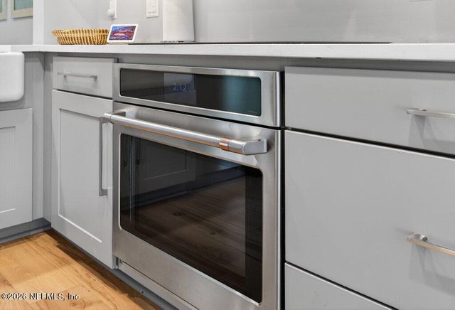 320 SUNRISE Circle, Neptune Beach, FL 32266