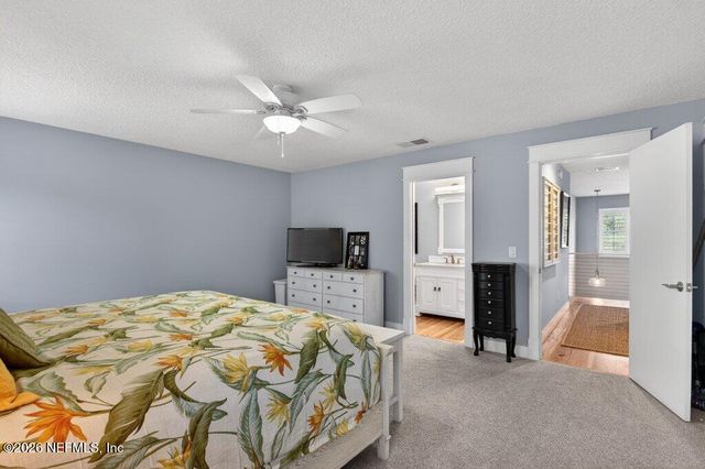 320 SUNRISE Circle, Neptune Beach, FL 32266