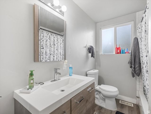 45 W 1600 N, Sunset, UT 84015
