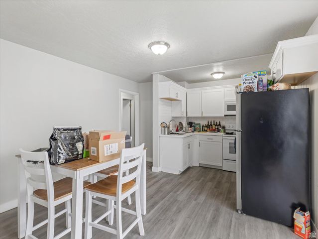 45 W 1600 N, Sunset, UT 84015