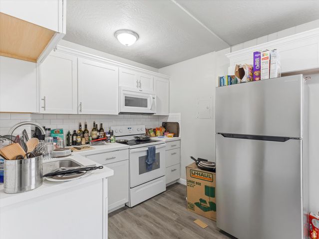 45 W 1600 N, Sunset, UT 84015