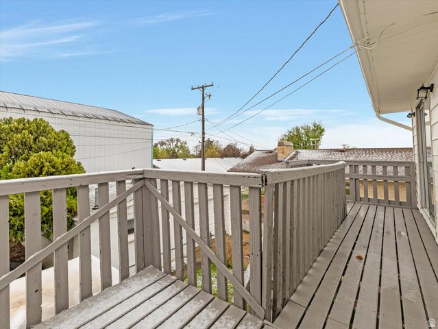 45 W 1600 N, Sunset, UT 84015