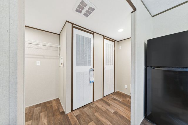 226 N G St, Hillsboro, TN 37342