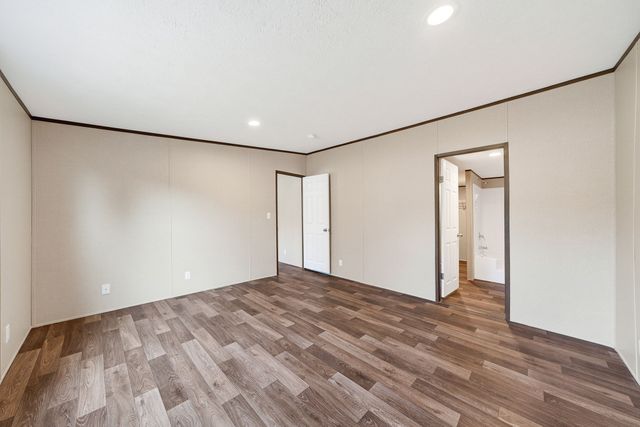 226 N G St, Hillsboro, TN 37342