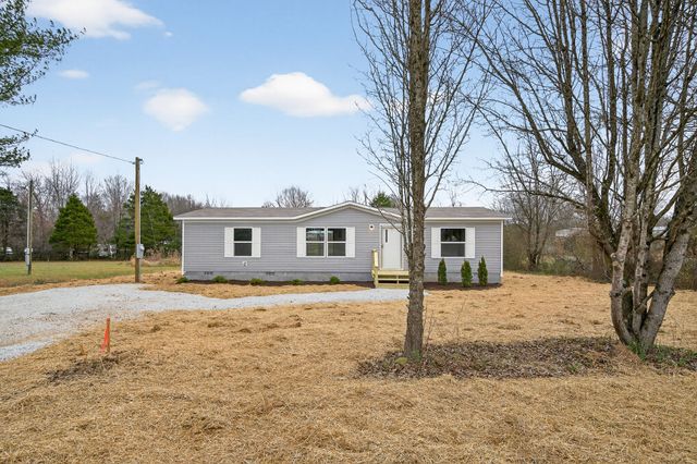 226 N G St, Hillsboro, TN 37342