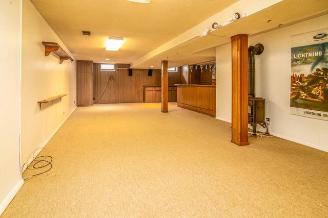 S67W13014 Larkspur ROAD, Muskego, WI 53150