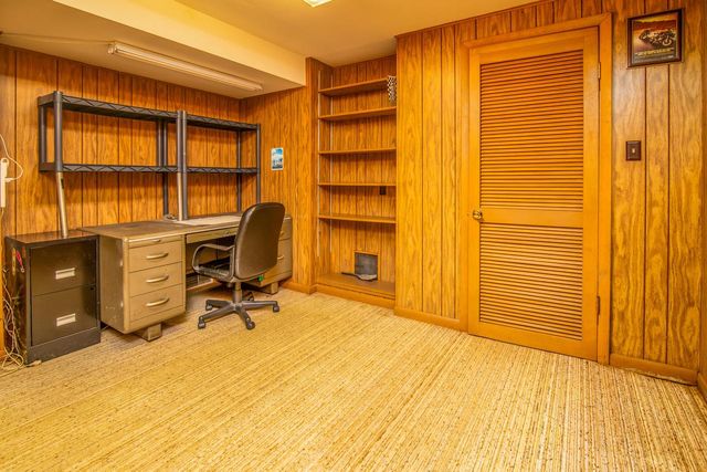 S67W13014 Larkspur ROAD, Muskego, WI 53150