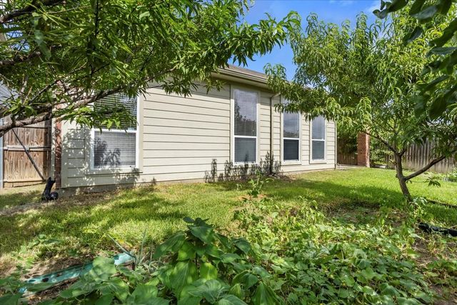 5924 Center Ridge Drive, Fort Worth, TX 76131