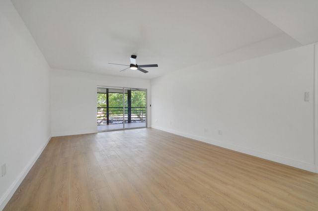 23345 Carolwood Lane 406, Boca Raton, FL 33428