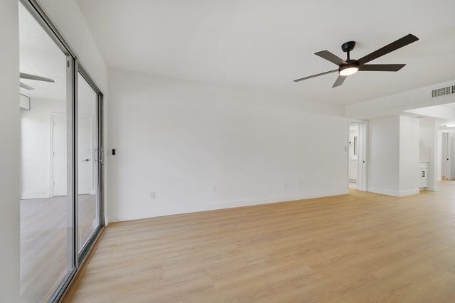 23345 Carolwood Lane 406, Boca Raton, FL 33428