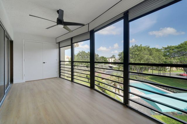23345 Carolwood Lane 406, Boca Raton, FL 33428
