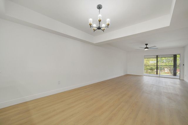 23345 Carolwood Lane 406, Boca Raton, FL 33428