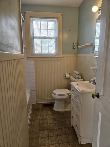 2237 Berrywood Rd, Nashville, TN 37216