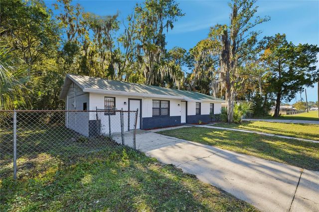 1915 BRONSON STREET, Palatka, FL 32177
