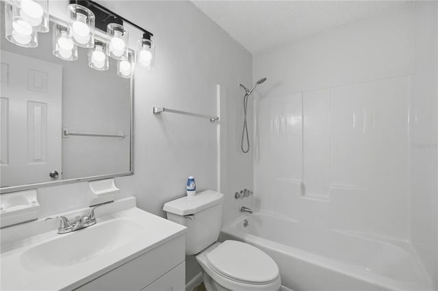 1915 BRONSON STREET, Palatka, FL 32177