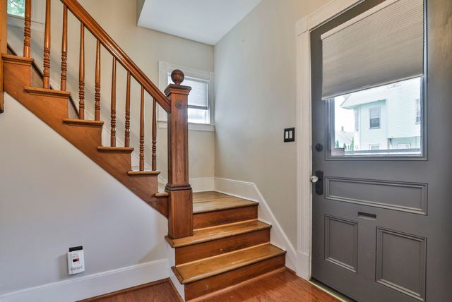 4 Arlington Avenue, Nashua, NH 03060