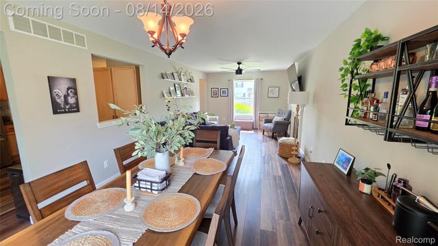 2439 Par Court, Oceola Township, MI 48843