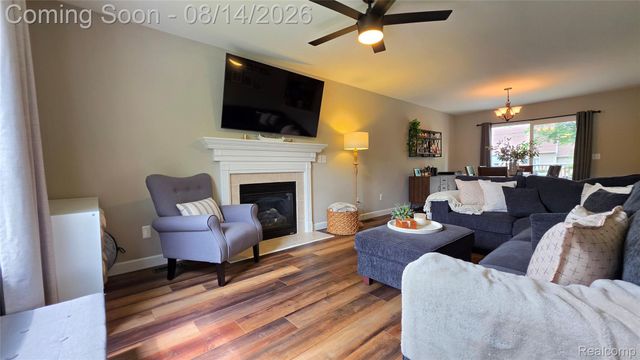 2439 Par Court, Oceola Township, MI 48843