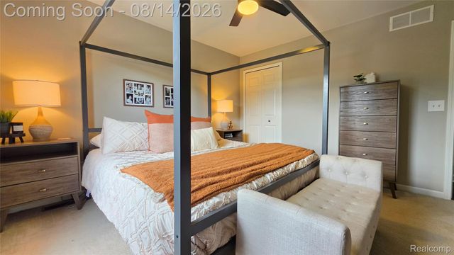 2439 Par Court, Oceola Township, MI 48843