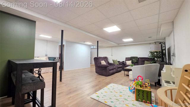2439 Par Court, Oceola Township, MI 48843