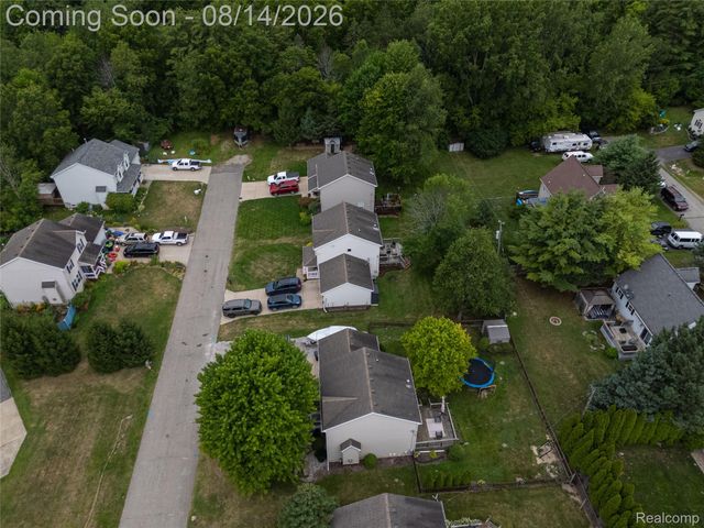 2439 Par Court, Oceola Township, MI 48843