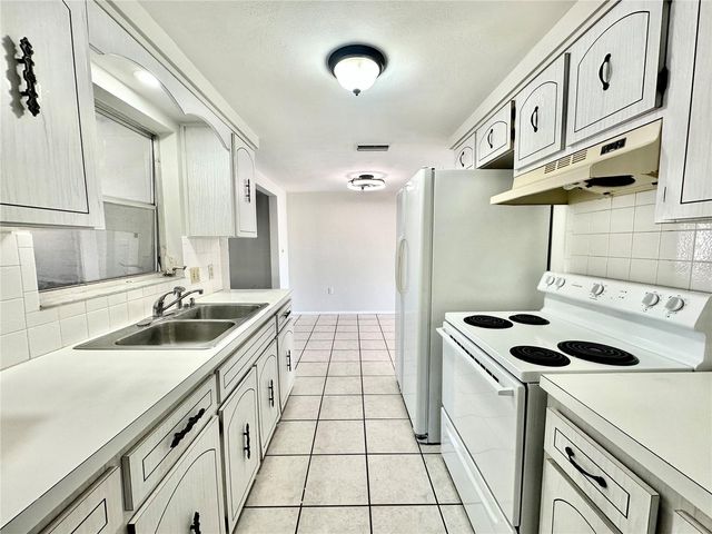 7513 KENSICO DRIVE, Port Richey, FL 34668