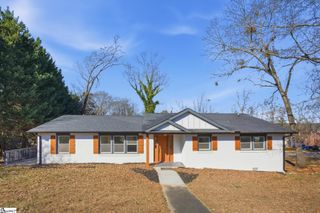 707 Woodlake Road, Anderson, SC 29621