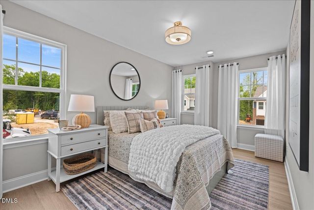 902 Kensley Grove Lane, Fuquay Varina, NC 27526