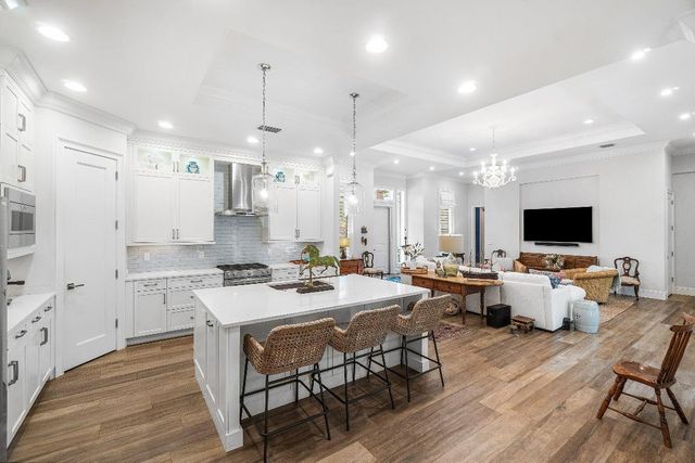 135 Dixie Boulevard, Delray Beach, FL 33444