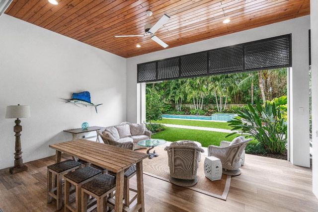 135 Dixie Boulevard, Delray Beach, FL 33444